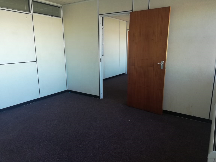 To Let Commercial Property for Rent in Bellville Central Western Cape